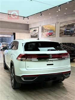 فولكسفاغن أطلس كروس سبورت